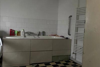 Casă cu Teren 2287 Mp în Nădrag