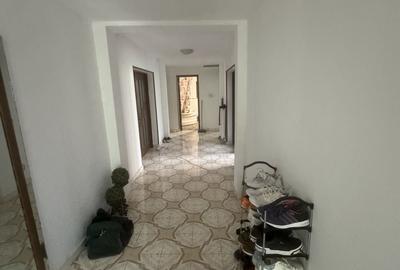 Casă cu 4 camere cu Teren 600 Mp în Central - 6