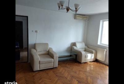 Apartament cu 3 camere semidecomandat în Exterior Vest