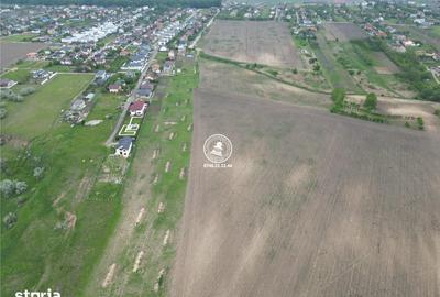 Teren de 427 mp, în Rediu