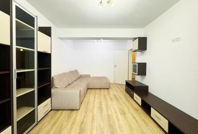 Apartament cu 2 camere decomandat, mobilat în Tomis Plus