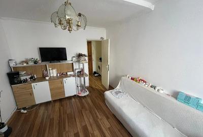 Apartament cu 2 camere decomandat în Războieni - 4