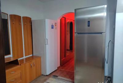 Apartament cu 3 camere decomandat în Central - 4