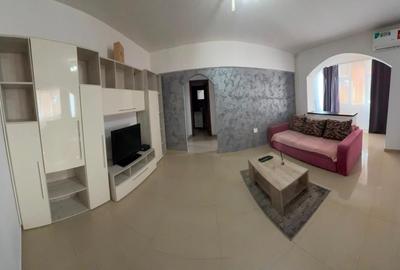 Apartament cu 2 camere semidecomandat, mobilat în Central