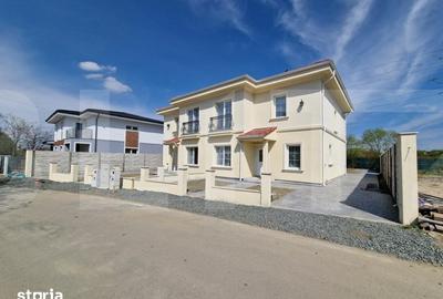 Casă cu 5 camere cu Teren 220 Mp în Ghiroda