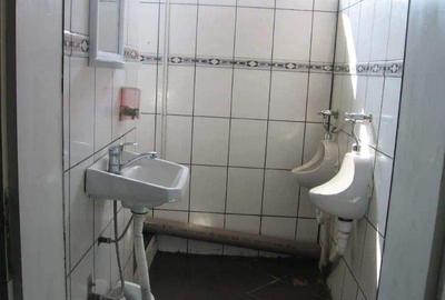 Casă cu 4 camere în Bârzești - 1