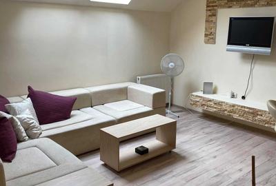 Apartament cu 2 camere semidecomandat în Între Lacuri
