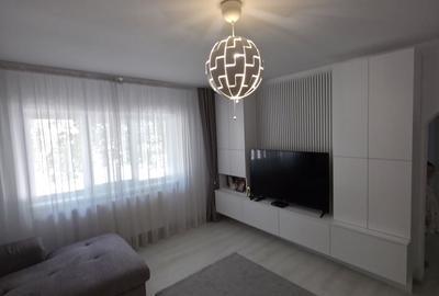 Apartament cu 2 camere semidecomandat în Exterior Vest