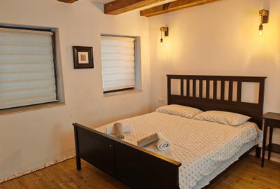 Apartament cu 4 camere decomandat, mobilat în Centrul Istoric - 1