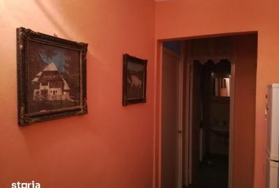 Apartament cu 4 camere decomandat în Țiglina 2