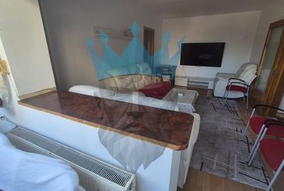 Apartament cu 4 camere semidecomandat, mobilat în Colentina - 1