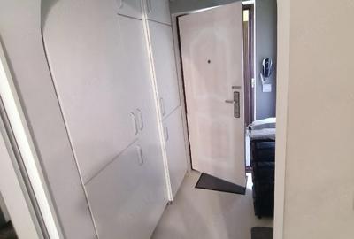 Garsonieră decomandată în Take Ionescu