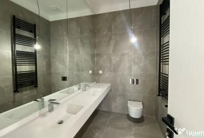 Apartament cu 4 camere semidecomandat în Cotroceni