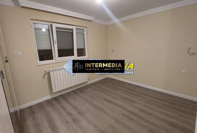 Apartament cu 3 camere semidecomandat, mobilat în Ampoi 1 - 6