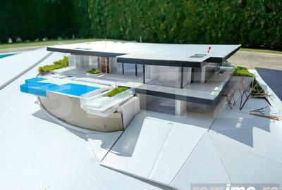 Casă cu 7 camere cu Teren 8000 Mp în Central - 3