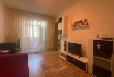 Apartament cu 2 camere semidecomandat în Trivale