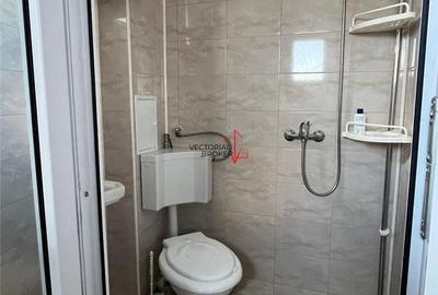 Garsonieră semidecomandată în Titan