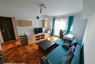 Apartament cu 2 camere semidecomandat în Brâncoveanu
