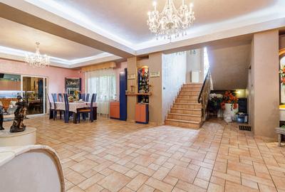 Casă individuală cu 19 camere cu Canalizare în Pantelimon - 14