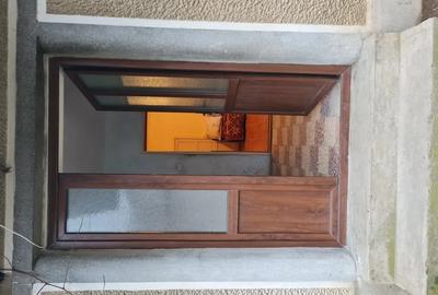 Casă cu 4 camere în Topleț - 2