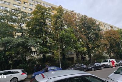 Apartament cu 3 camere decomandat în Obor - 2
