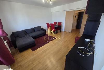 Apartament cu 3 camere decomandat în Tei