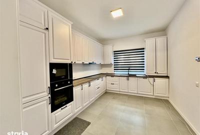 Casă cu 4 camere cu Teren 215 Mp în Central - 3