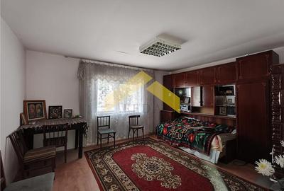 Casă individuală cu 4 camere cu Canalizare în Periferie - 10