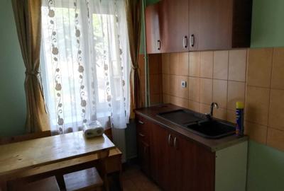 Apartament cu 2 camere semidecomandat în Central - 3