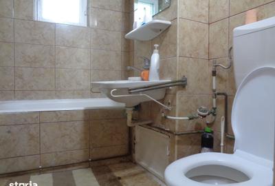 Apartament cu 2 camere decomandat în Micălaca