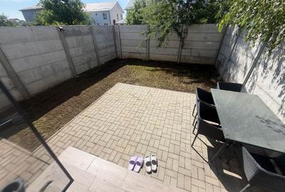 Casă cu 4 camere cu Canalizare în Central - 2