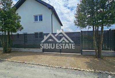 Casă individuală cu 5 camere cu Teren 280 Mp în Șura Mică - 1