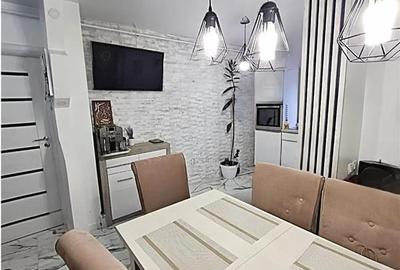 Apartament cu 3 camere decomandat în Răcădău - 1