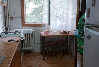 Apartament cu 3 camere decomandat în Titan - 7