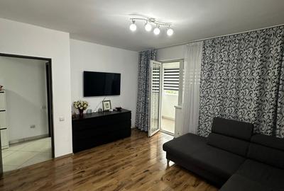 Apartament cu 2 camere decomandat în Metalurgiei