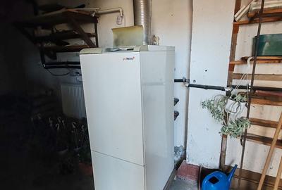 Casă cu 4 camere cu Teren 640 Mp în Ștefănești