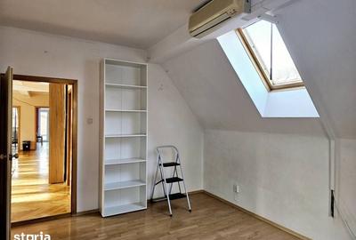 Casă cu 5 camere cu Teren 2546 Mp în Central