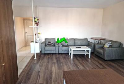Apartament cu 3 camere decomandat în Ștrand - 1