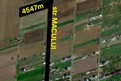 Teren de 1792 mp, în 1 Decembrie - 5