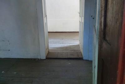 Casă cu 4 camere cu Teren 500 Mp în 6 Vânători - 4