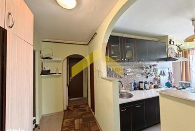 Apartament cu 2 camere decomandat în Micălaca
