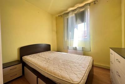 Apartament cu 3 camere semidecomandat, mobilat în Hipodrom 4 - 5
