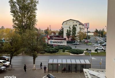 Apartament cu 4 camere în Berceni