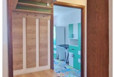 Apartament cu 2 camere decomandat, mobilat în Florilor - 3