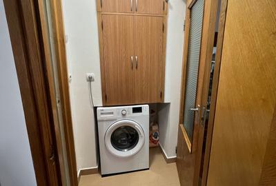 Apartament cu 3 camere semidecomandat în Central - 1