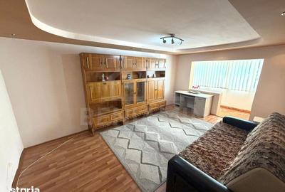 Apartament cu 3 camere decomandat în Craiovița Nouă - 5