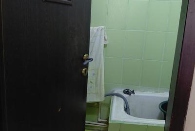 Casă cu 10 camere cu Teren 400 Mp în Central - 12