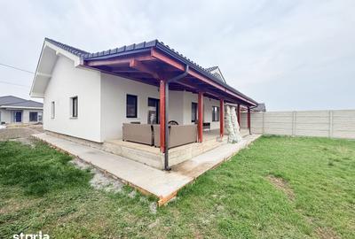 Casă cu 4 camere cu Teren 501 Mp în Sântandrei