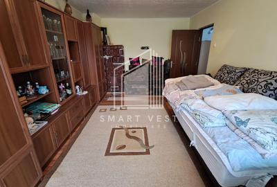 Apartament cu 2 camere decomandat, mobilat în Soarelui