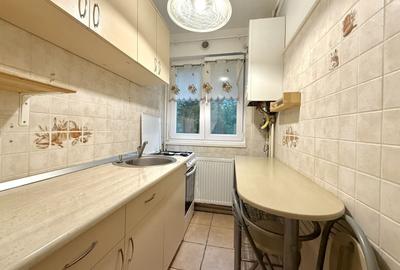 Apartament cu 3 camere semidecomandat, mobilat în Circumvalațiunii - 18